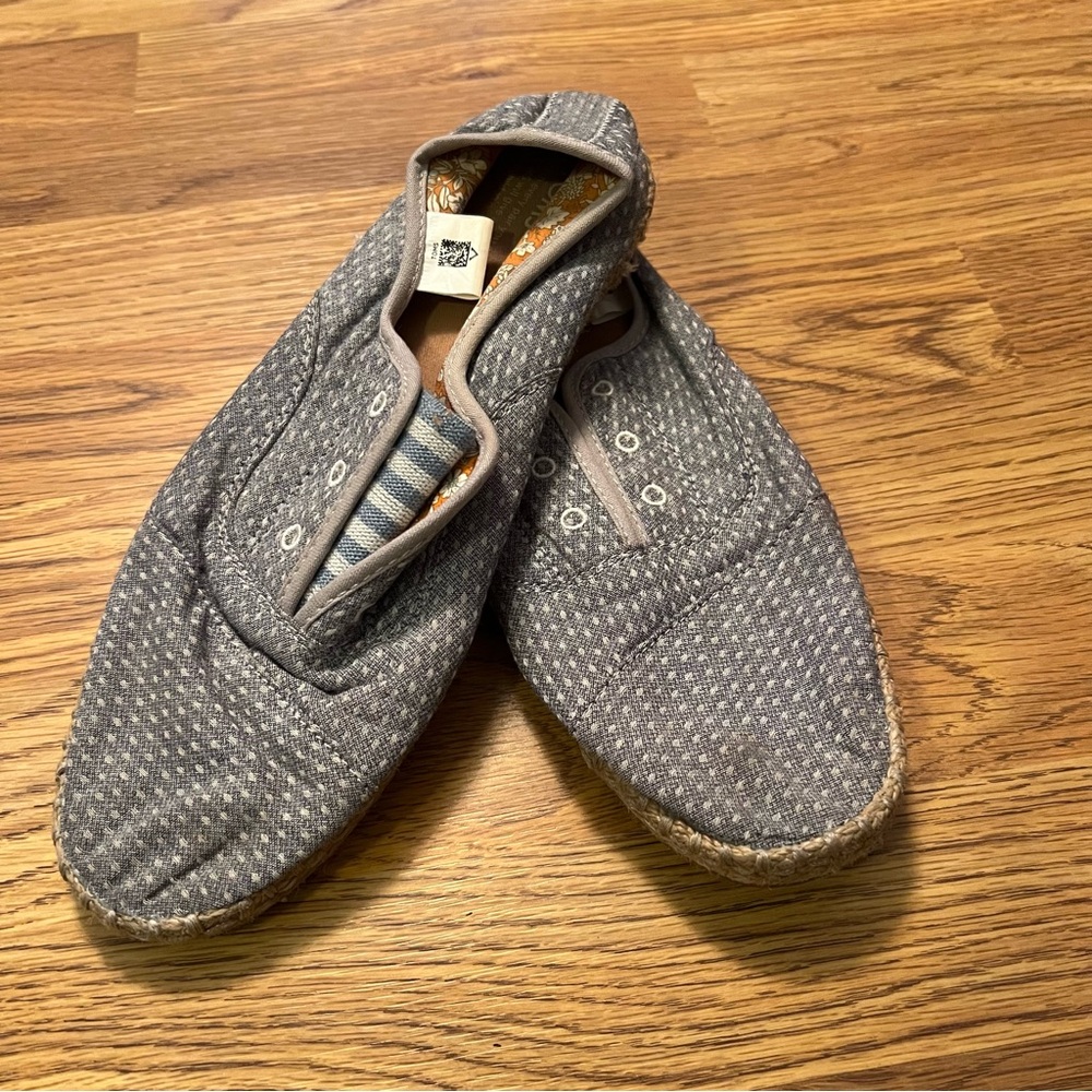 Toms women’s Palmera Plus Slip On Espadrilles blue flats